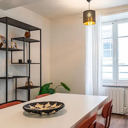 アパート 203 Balcon De La Bastide