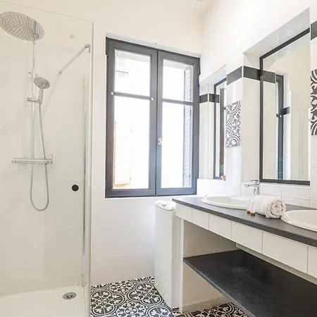 203 Balcon De La Bastide * カルカソンヌ